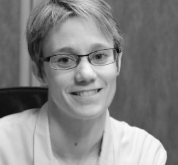 Dr  Laetitia RANGEARD